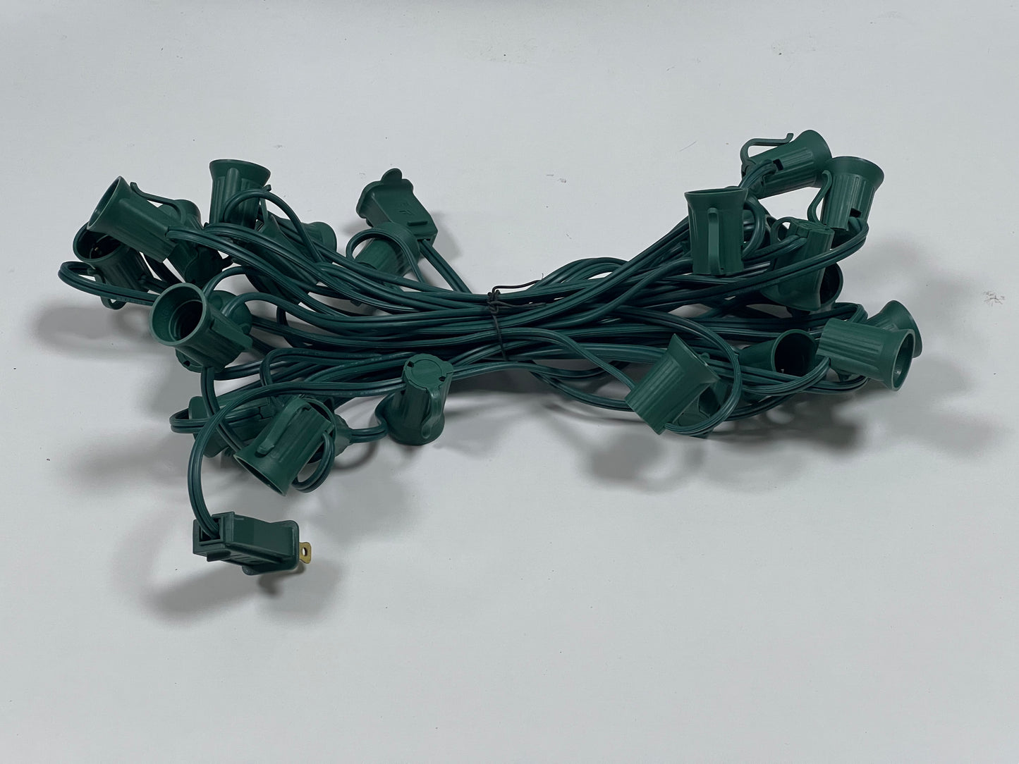 C9 25-foot Stringer on Green Wire, 25 Sockets