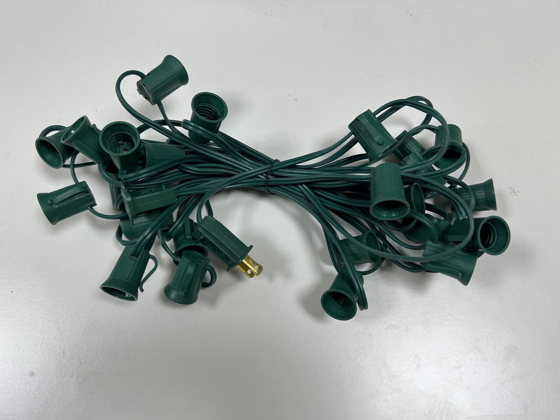  25-foot green wire stringer (E17) 